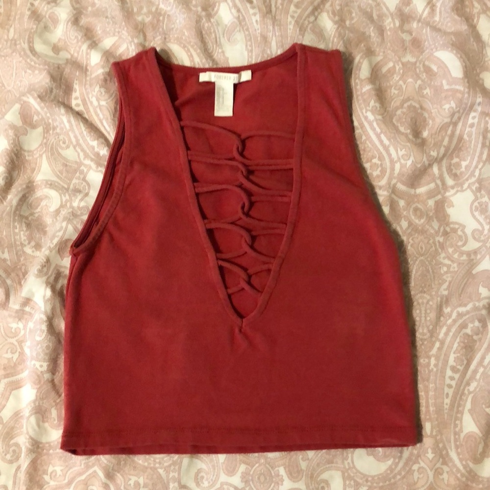 Crop top